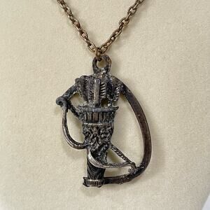 Vintage Archer Bow & Arrow Quiver Metal Pendant Necklace Mockingjay Renfaire